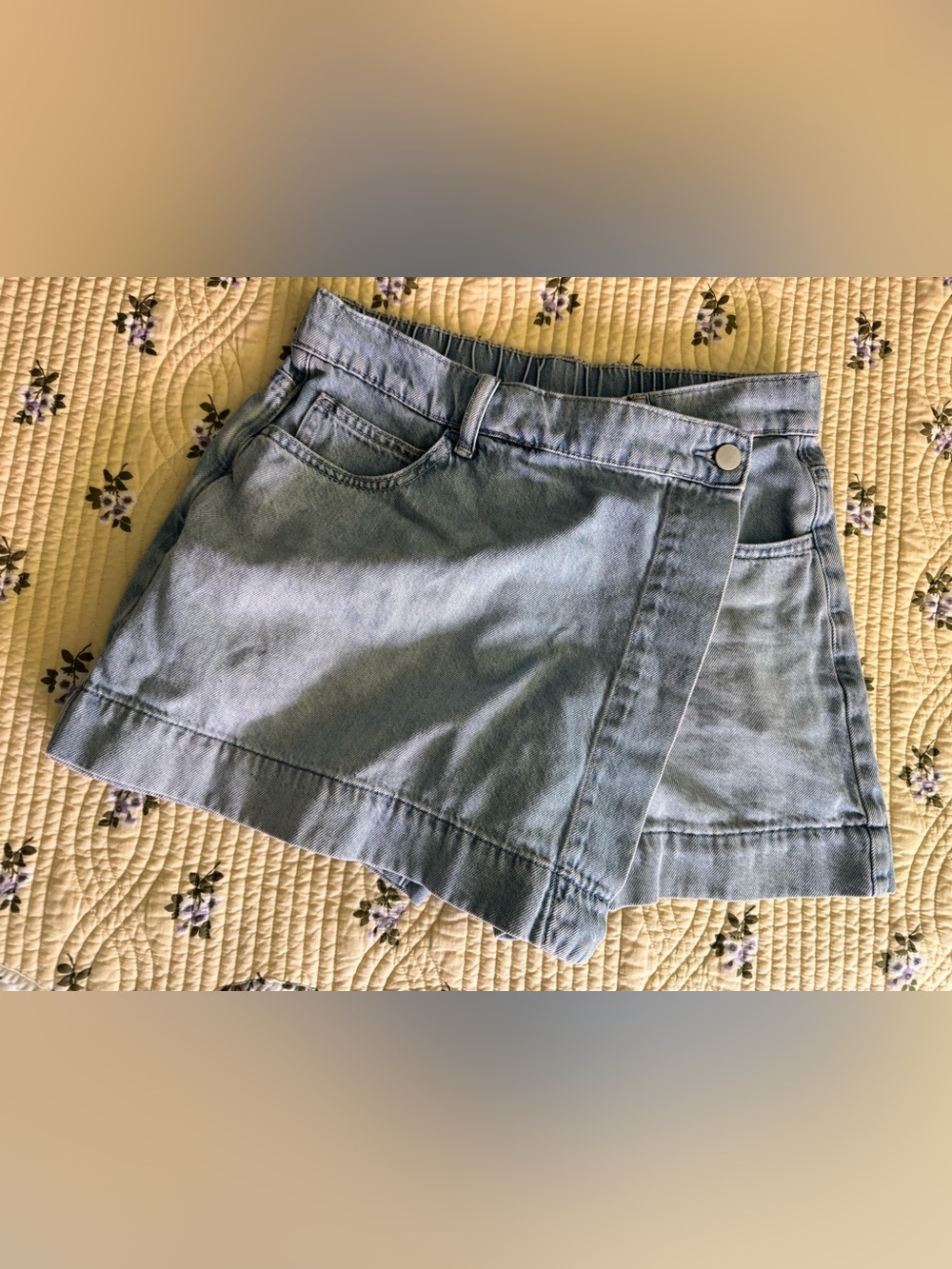 Uniqlo Light Blue Denim Mini Skort - Small